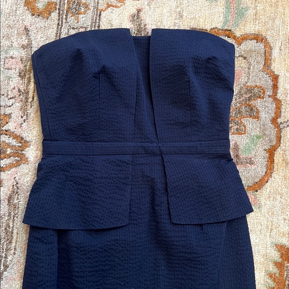 Elegant Strapless Dress 💙 Banana Republic